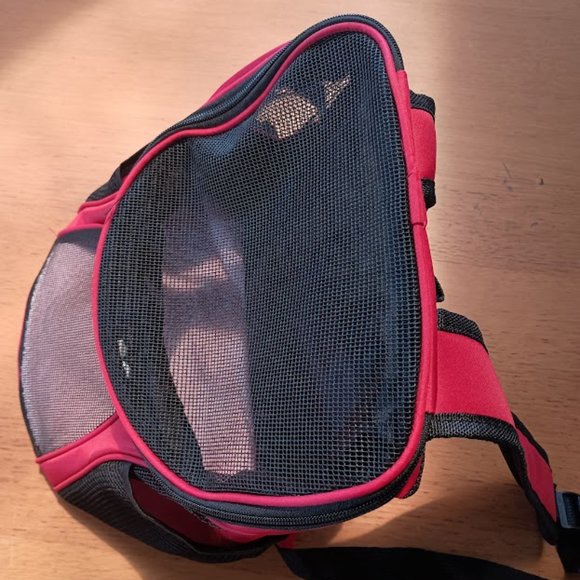 Cat/Small Dog Carrier Backpack - Picture 3 of 8